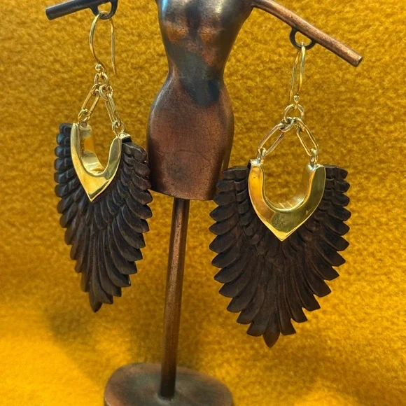 Gold Toned Trim Dark Wood Earrings Feather Style Earrings Hand Carved In Bali - Picture 3 of 9